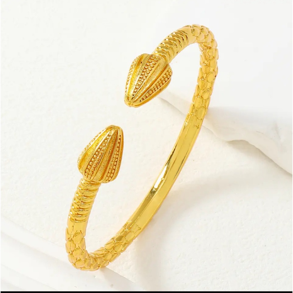One Pair (2) Caribbean 24k Fashion Bangle Cuff Arrow Pyramid Cocoa Pod Jamaican